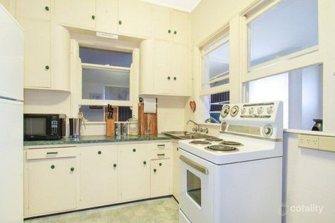 Property photo of 17 Figtree Crescent Figtree NSW 2525