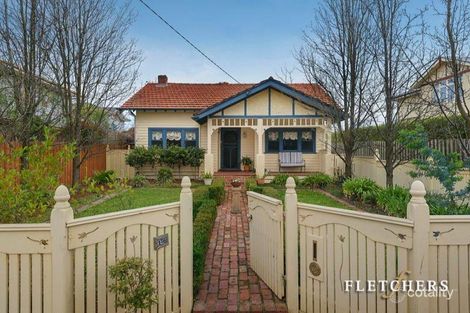 16 Cook Rd, Mitcham, VIC 3132