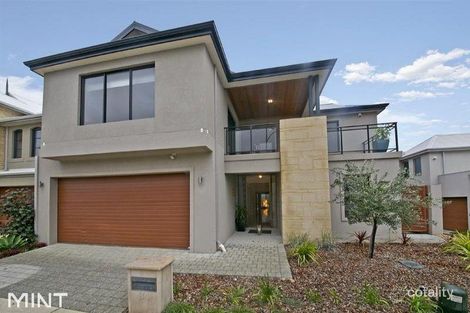 34 Breaksea Dr, North Coogee, WA 6163
