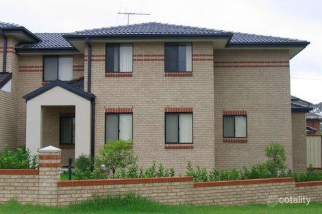 10 Marcia St, Toongabbie, NSW 2146