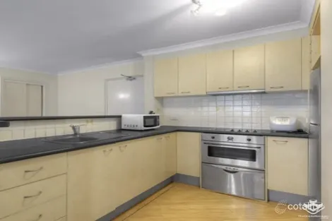 Property photo of 5/474 Upper Edward Street Spring Hill QLD 4000