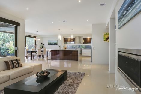 Property photo of 25 Bernard Street Balwyn North VIC 3104