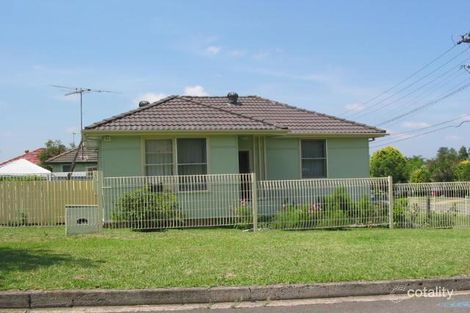 33 Kirk Ave, Guildford, NSW 2161