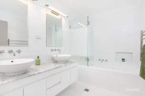 Property photo of 10 Lancelot Street Mount Colah NSW 2079