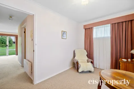 Property photo of 392 Village Drive Kingston TAS 7050
