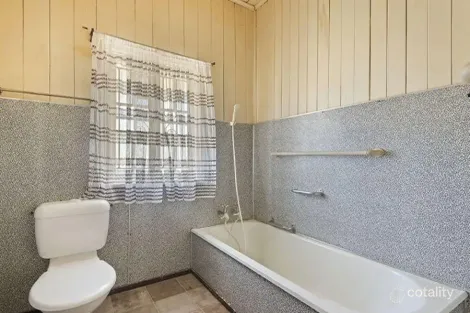 Property photo of 20 Cole Street Booval QLD 4304