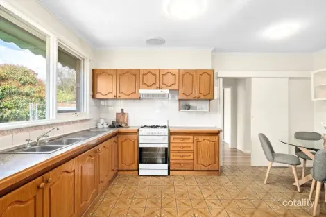 Property photo of 13 Box Avenue Forest Hill VIC 3131