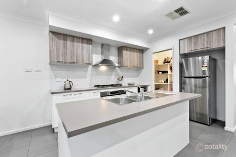 Property photo of 5 Rove Lane Doreen VIC 3754