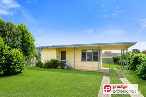 43 Lae Rd, Holsworthy, NSW 2173