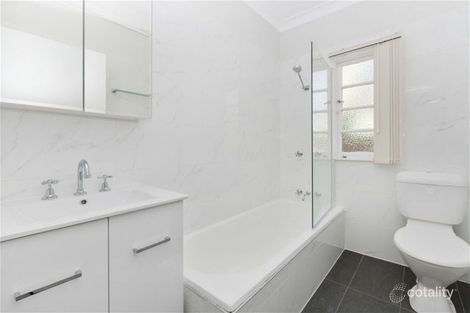 Property photo of 70 Stanley Road Camp Hill QLD 4152