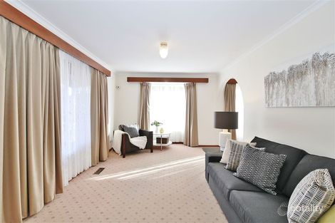 Property photo of 2 Birrong Avenue Noble Park VIC 3174