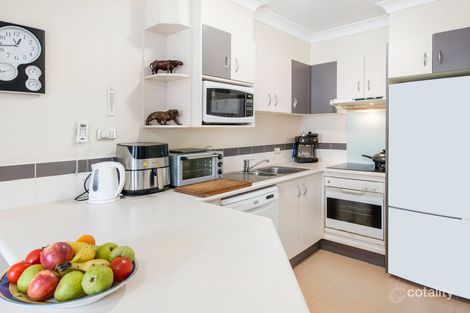Property photo of 2/57 Worendo Street Southport QLD 4215