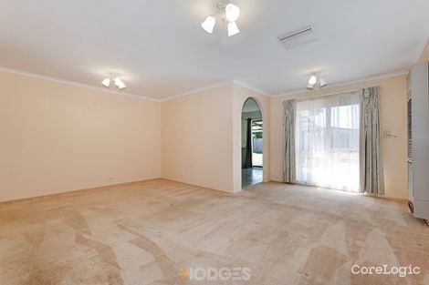 Property photo of 13 Somerset Close Werribee VIC 3030