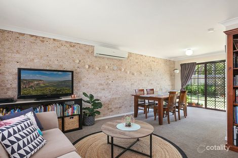 Property photo of 2 Hobbs Close Bateau Bay NSW 2261