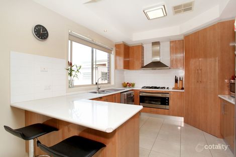 Property photo of 25 Redbox Crescent Burnside Heights VIC 3023