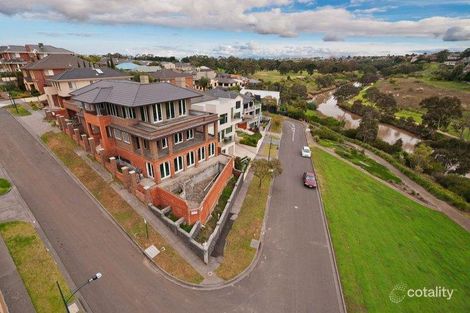 Property photo of 25 Saltwater Crescent Maribyrnong VIC 3032