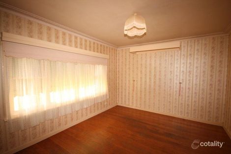 Property photo of 14 Vincent Avenue St Albans VIC 3021