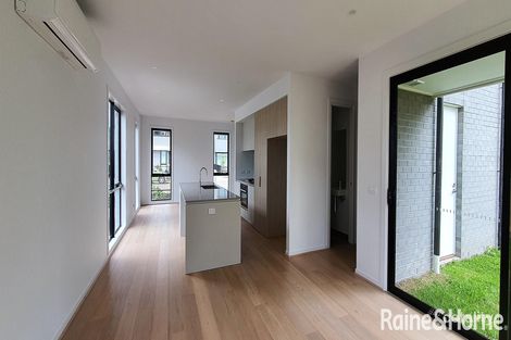 Property photo of 70 Oakden Crescent St Albans VIC 3021