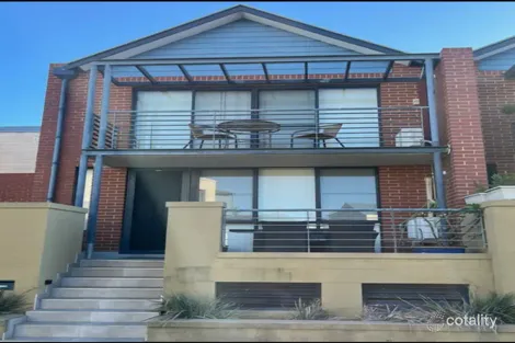 Property photo of 4/27 Burns Street North Fremantle WA 6159