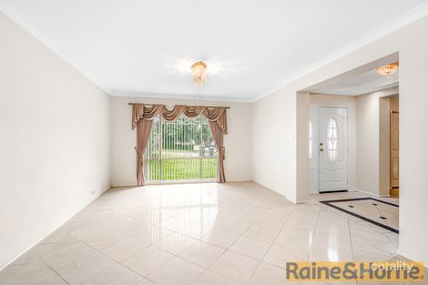 Property photo of 10 Broadleaf Crescent Beaumont Hills NSW 2155