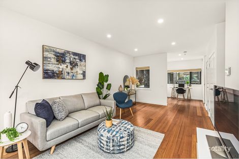 Property photo of 3/15-17 Curie Avenue Oak Park VIC 3046