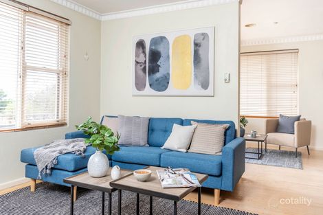 Property photo of 38 Caley Crescent Narrabundah ACT 2604