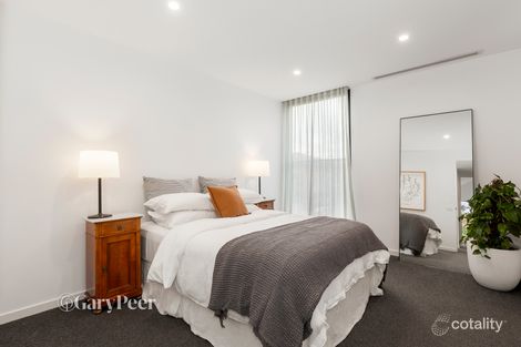 Property photo of 62 Allison Road Elsternwick VIC 3185