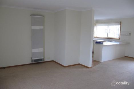 Property photo of 4 Ironbark Street Waurn Ponds VIC 3216