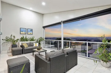 Property photo of 33 Moroccan Street Highland Park QLD 4211
