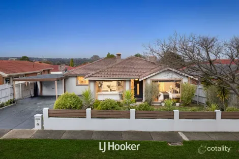 Property photo of 6 Hinrichsen Drive Hallam VIC 3803