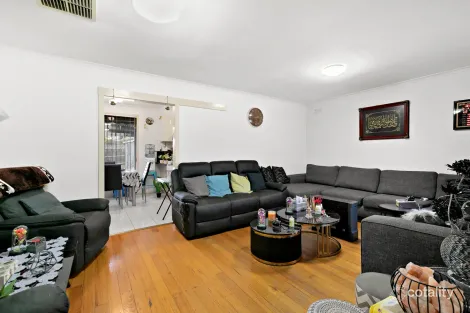 Property photo of 27 Cambridge Way Campbellfield VIC 3061
