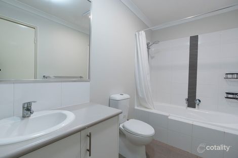 Property photo of 7/4 Montana Crescent Dayton WA 6055