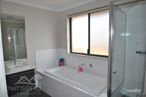 Property photo of 1 Sullivan Circuit Orange NSW 2800