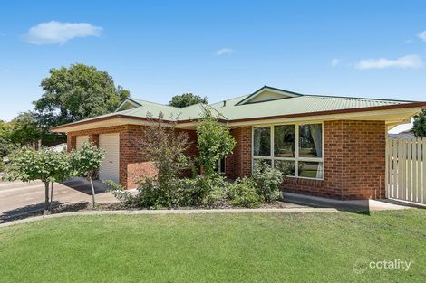 Property photo of 16 Bella Vista Drive Leeton NSW 2705