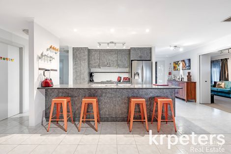 Property photo of 12 Lahinch Grove Cranbourne VIC 3977