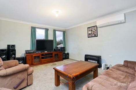 Property photo of 81 Explorers Way St Clair NSW 2759