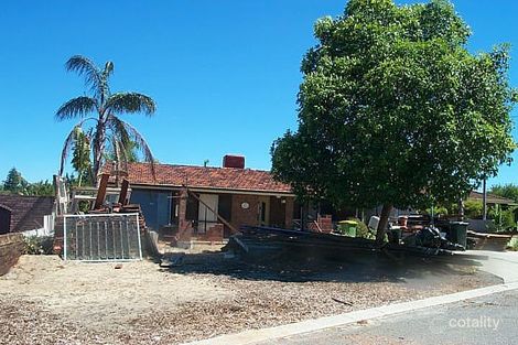 15 Mollerin Pl, South Lake, WA 6164