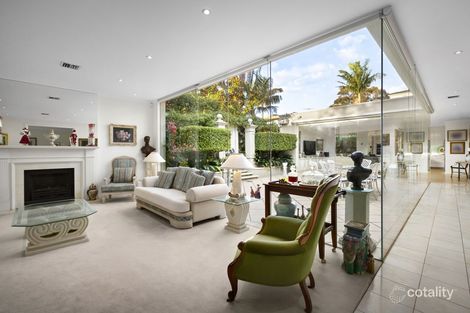 Property photo of 2 St James Mews Brighton VIC 3186