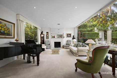 Property photo of 2 St James Mews Brighton VIC 3186
