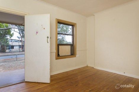 Property photo of 8 Heard Street Elizabeth Downs SA 5113