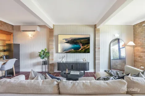 Property photo of 27 Cliff Avenue Barrack Point NSW 2528