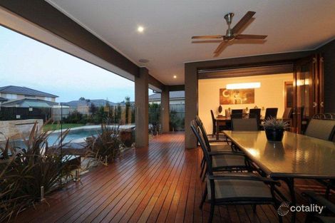 Property photo of 3 Starling Court Waterways VIC 3195