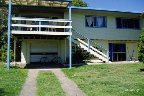 Property photo of 10 Saltash Street Labrador QLD 4215