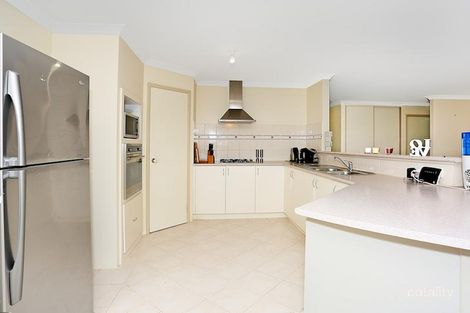Property photo of 7 Evella Cove Lakelands WA 6180