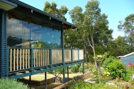 Property photo of 1 Douglas Place Denmark WA 6333