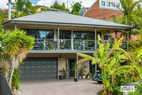 24 Catalina Dr, Catalina, NSW 2536