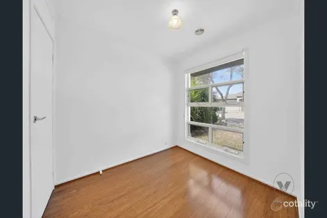 Property photo of 27 Hamish Drive Tarneit VIC 3029
