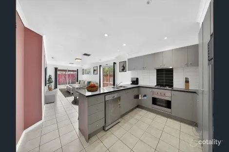 Property photo of 27 Hamish Drive Tarneit VIC 3029