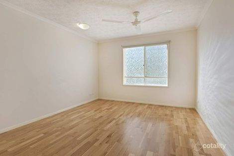 Property photo of 19/142 Stanhill Drive Surfers Paradise QLD 4217