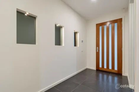Property photo of 9 Lansell Street Craigieburn VIC 3064